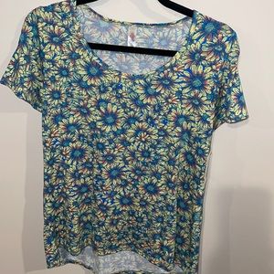 Lularoe Classic T top size XS
